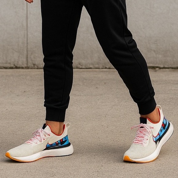 Nike Pegasus FLYKNIT 37 AIR A. Savage Mens 11 ArtistCollab CV9312-100 Multicolor - Picture 1 of 14